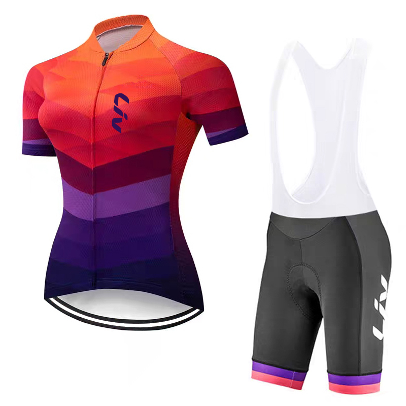 LIV women's cycling jersey set - مراجعة Cycling Community وسعره