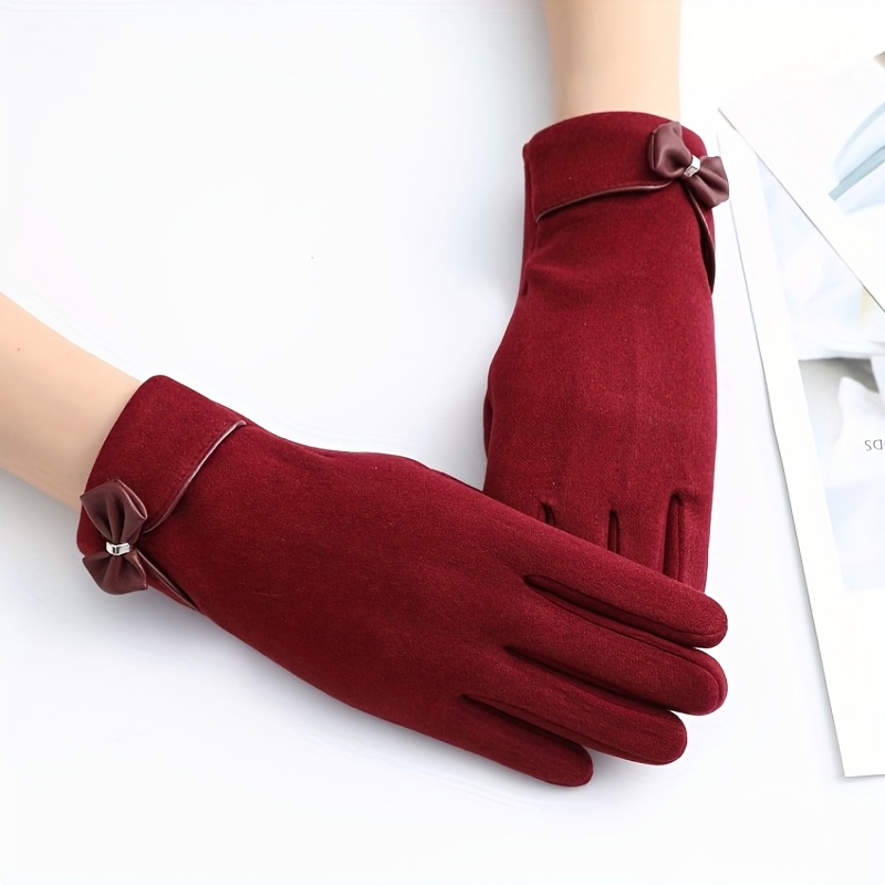 Winter Women's Bow Touch Scree - مراجعة Cycling Commute Essentials وسعره
