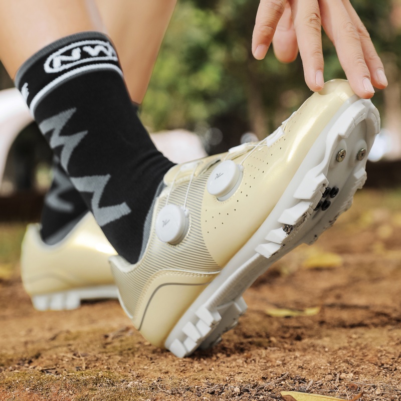 Men's road mountain bike ridin - مراجعة Cycling Shoes For Commute وسعره